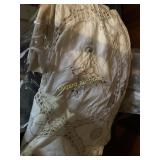 Misc. linens/blankets