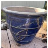 Pottery planter