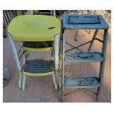 (2) step ladders