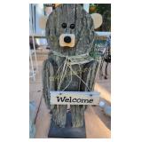 Wood bear lawn decor