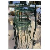 (4) wire metal pot holders