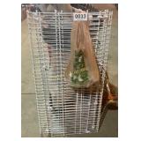 Wire shelving approx 4