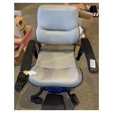 Working golden mobility power chair (Like New)