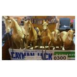 (4) Breyer horses and other non-branded horse