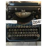 Typewriter (rare Underwood Blue Color)