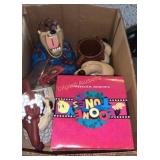 Looney Tunes ornaments, water ball and figurines