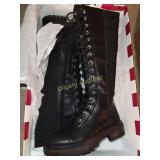 Boots (Sz 7M)