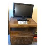 Toshiba TV and stand (Approx 19")