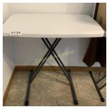 Lifetime folding table( Approx 29" x 20")