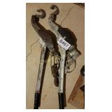 (2) winches