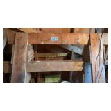 (2)Saw horses and metal posts