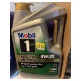 (5-Qts) Mobil 1 full synthetic 5W-20 oil