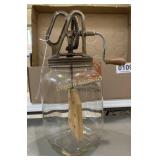 Glass churn