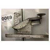 Vintage scale