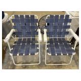 (2) Folding lawn chairs