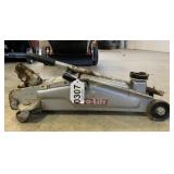 Pro Lift hydraulic jack