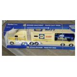 Nylint Toys NAPA sound machine semi 25 in