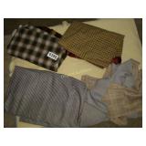 Wool throws, large amount of ticking?