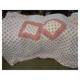 Quilt with pillow shams 7 ft x 6 ft