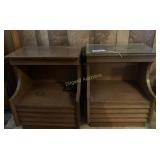 (2) End tables (24' H x 18' w)