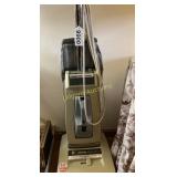 Hoover vacuum