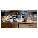Coffee cups, glasses and plates