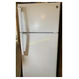 GE refrigerator-top freezer