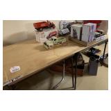 (2) card tables, (4) chairs, and desk chair