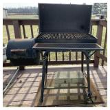 Brinkmanship Charcoal grill