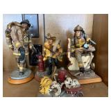 (4) Red Hats of Courage figures