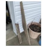 Concrete leveler, level