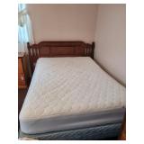 4pc Bassett Bedroom Set