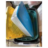 Plastic totes