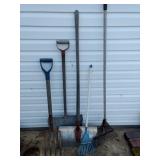 Miscellaneous yard tools