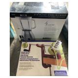 Apple peeler and blender