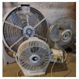 (3) fans