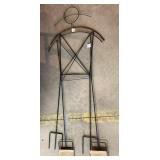 Metal garden trellis