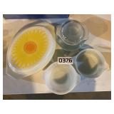 (5) Pyrex casserole dishes