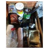 Miscellaneous paint supplies