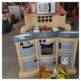 Battery operated kitchen, McDonald's food, more