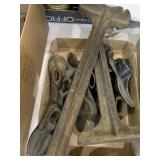 Cast iron shoe molds