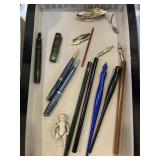 Vintage fountain and dip pens