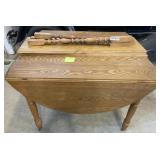 Drop leaf table with leaf