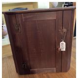 Corner cabinet