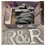 Metal letter decor