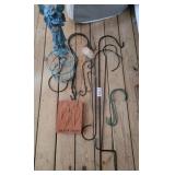 Lawn hooks and lawn decor