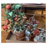 Artificial plants, picture frame, hart stone