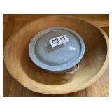 Dough bowl and enamel pot