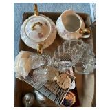 Tea pots, S&P shakers, more glassware