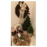 Wreaths,tree decor